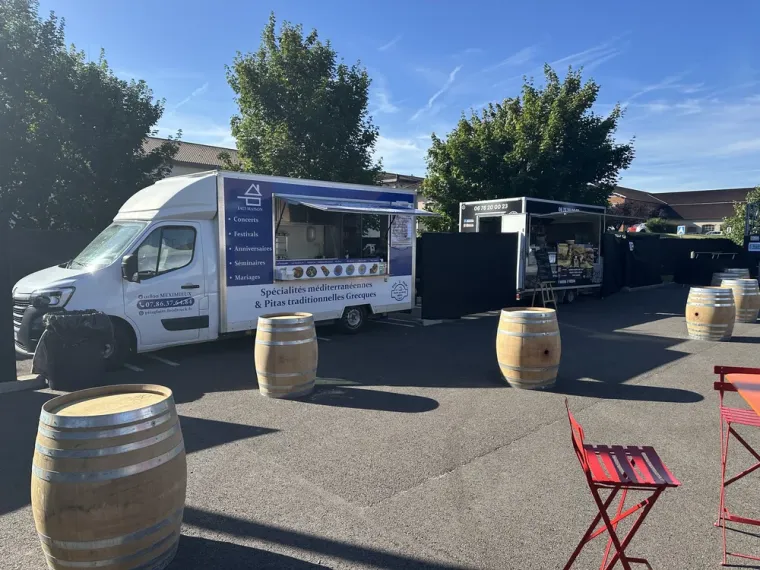 Foodtruck grec pour séminaires à Bourg-en-Bresse, Bourg-en-Bresse, PITA ’G’ FAIM